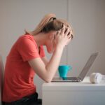 Lösungen von Problemen durch positives Denken finden