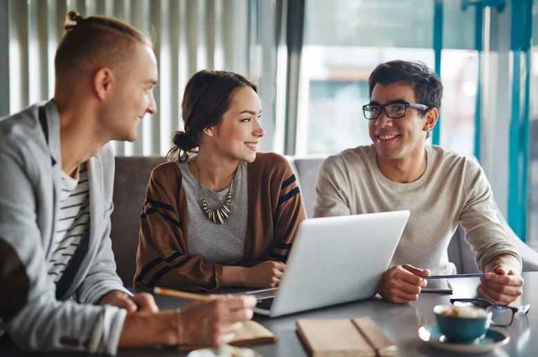 Kommunikation und Zusammenarbeit im Team